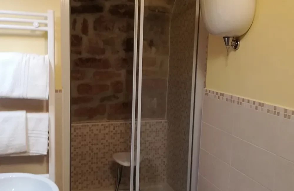 affittacamere-la-corta-di-spello-camera-rosa-2