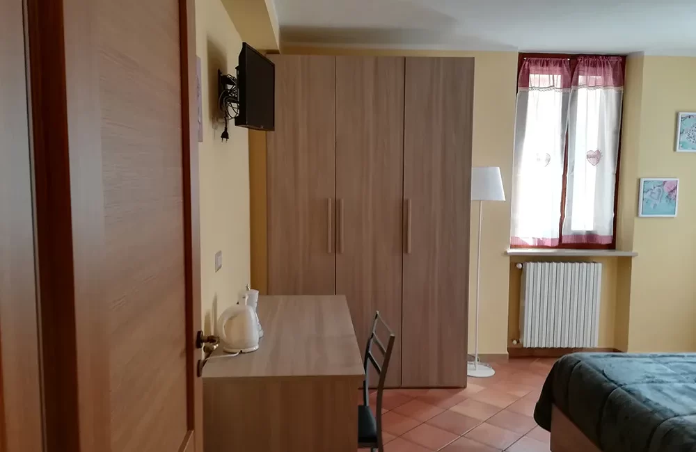 affittacamere-la-corta-di-spello-camera-rosa-3