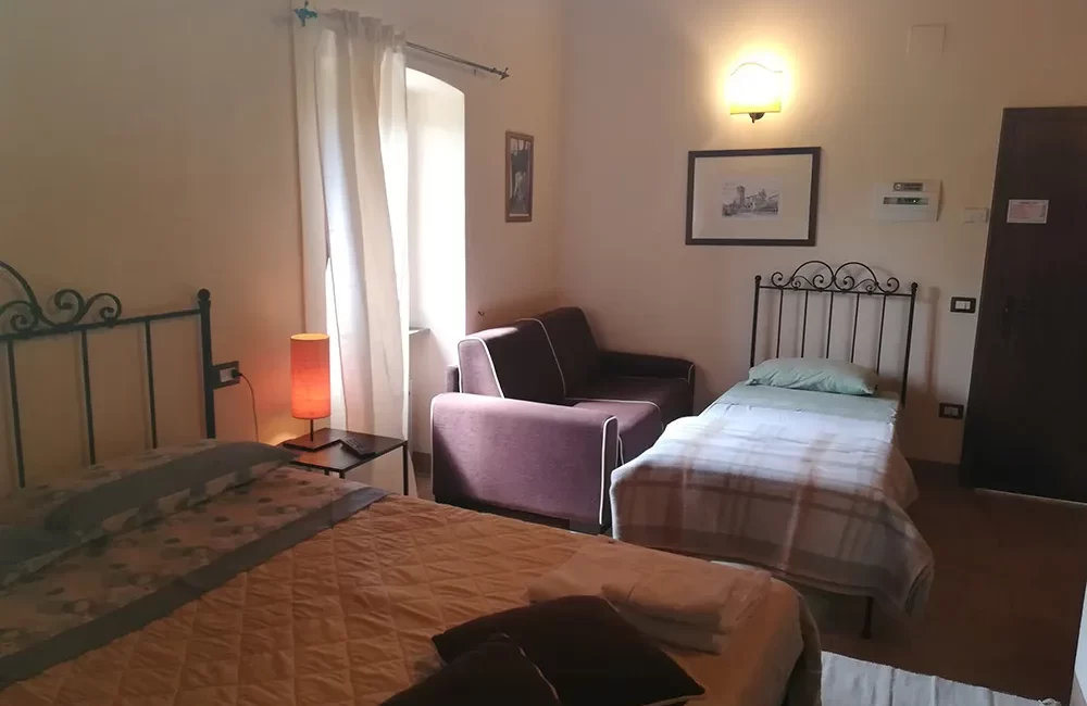 camera-tripla-casale-san-fortunato